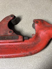 Ridged No. 4-S Heavy Duty 2- 4&Prime; Pipe Cutter Elyria Ohio U.S.A.