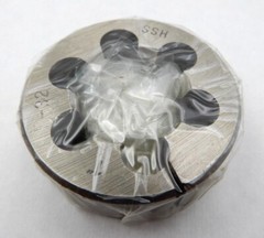 VINTAGE HIGH QUALITY HIGH SPEED SCREW ADJUSTABLE ROUND DIE (SIZE: 1&Prime; &ndash; 32) JAPAN