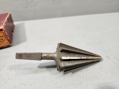 Union Tool Co. Pipe Burring Reamer No. 27 Special Alloy Steel 1/8&Prime; to 1 1/4&Prime; USA