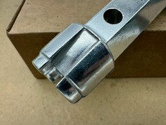 Vintage Aluminum Tub Drain Removal Hand Plumbing Tool BC T170 Very Nice Shape