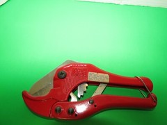 Orbit Underground 26085 Pipe Cutter Cuts Up To 1&Prime; In Diameter Cuts All PVC