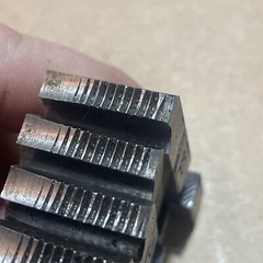 OSTER Pipe Threading 2D Dies, For 1/4&rdquo; & 3/8&rdquo;
