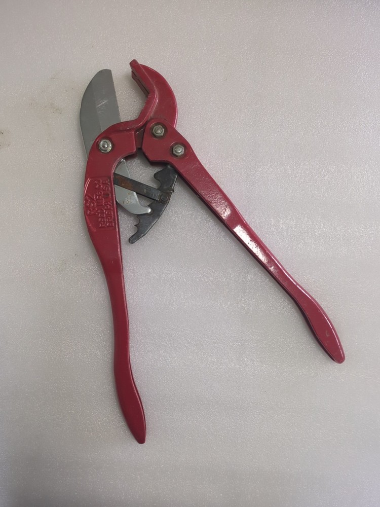Reed RS2 2&Prime; Ratchet Shears Used Needs Adjusting