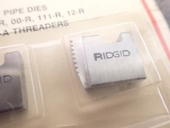 Ridgid 37815 1/4&Prime; NPT Alloy RH 18 TPI Pipe Threader Dies (BN411)