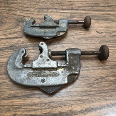 Ridgid No. 15 &ndash; 3/16&Prime; to 1-1/8&Prime; & Ridgid No. 20 &ndash; 5/8&Prime; to 2-1/8&Prime; Tubing Cutter
