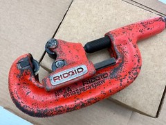 RIGID 2A Heavy Duty No. 1-2 Pipe Cutter Tool 1/8 in To 2&rdquo; Good Shape