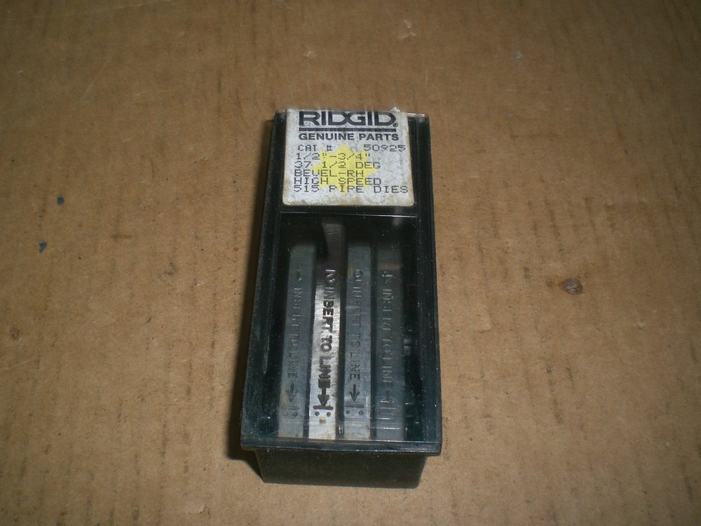 Ridgid High Speed Steel 515 Pipe Dies 50925 1/2&Prime;-3/4&Prime; Beveling RH SEALED