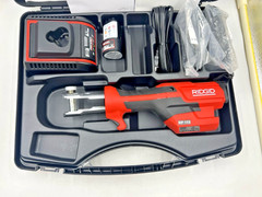 RIDGID RP115 Mini Press Tool Kit W/1/2&Prime;+3/4&Prime; Fittings+12V Li-Ion Bat (EL1134976)