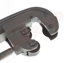 BRAND NEW IN BOX Silverline Heavy Duty cast iron Pipe Cutter, 1/2&Prime; &ndash; 2&Prime; Grey.