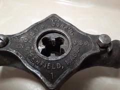 Vtg G.T.D. Corp&rsquo;n No.1 Pipe Threader Greenfield, Mass. w/Reed cutter Pat 1902