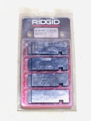 RIDGID 47745 1/2&Prime; to 3/4&Prime; &ndash; 14 NPT Universal Dies Alloy RH #1
