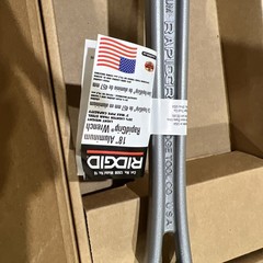 Ridgid 12698 18in Aluminum V-Groove Hook RapidGrip Wrench 2-1/2in Jaw USA made