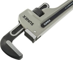Sunex 18-in Heavy Duty Aluminum Pipe Wrench 2-in Pipe Capacity Hardened Jaws New