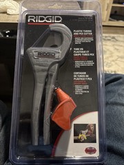 RIDGID 23493 Model PC-1375 ML Single Stroke Plastic Pipe and Tubing Cutter,