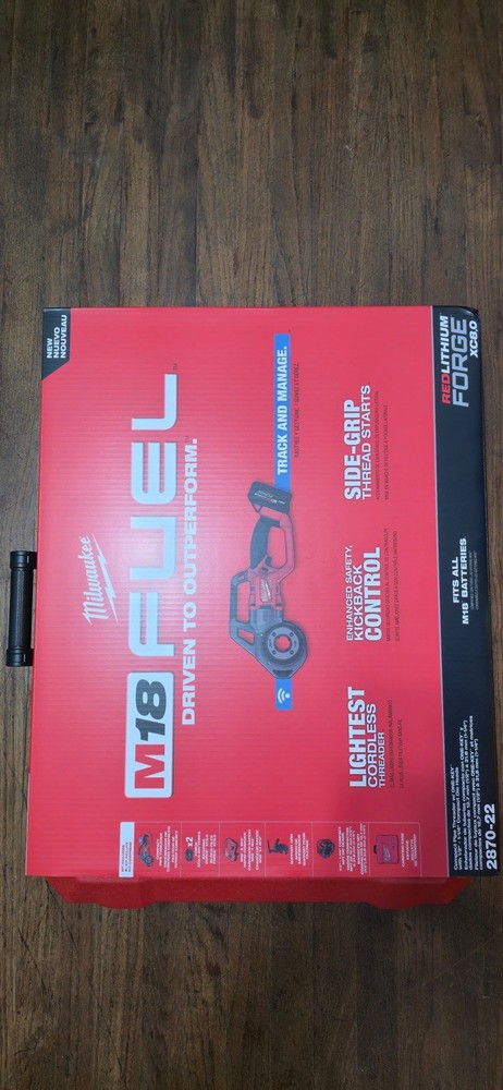 2870-22 Milwaukee M18 FUEL One-Key Brushless Compact Pipe Threader Kit