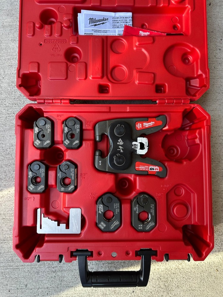 Milwaukee M18 49-16-2661ZX 1/4&Prime;-7/8&Prime; ZoomLock MAX HVAC Pivoting Press Ring Kit