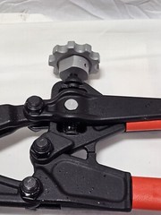 Ridgid 286 1.5 to 6 In Cutting Capacity 40 In L Forged Steel Blade Pipe Cutter