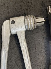 REHAU EVERLOC 1&rdquo; Compression Tool and 1&rdquo; Expansion Tool