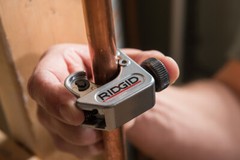 Ridgid&reg; Model No. 103 / 32975 Close Quarters Tubing Cutter, 1/8&Prime;-5/8&Prime; Capacity