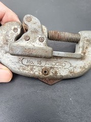 RIDGID 32920 Model 15 Screw Feed 3/16&Prime; to 1-1/8&Prime; Tubing and Conduit Cutter