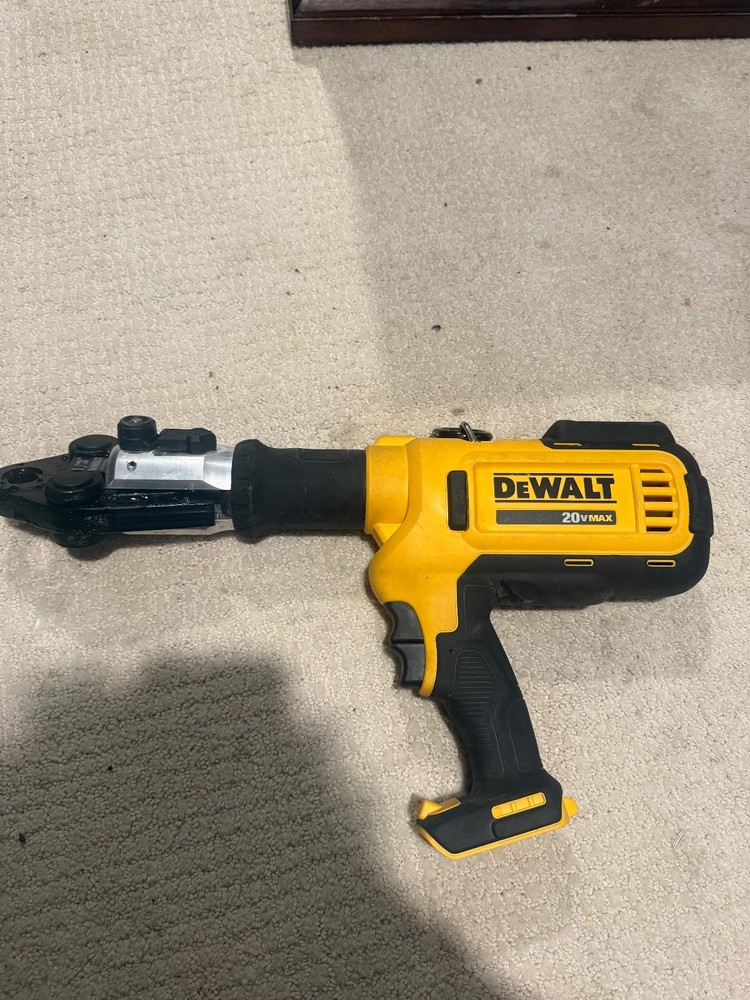DEWALT DCE200M2K 20V Max Copper Pipe Crimping Tool