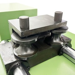 Electric Tube Pipe Bender Tube/Round Bending Machine Foot-controlled 220V 3PH