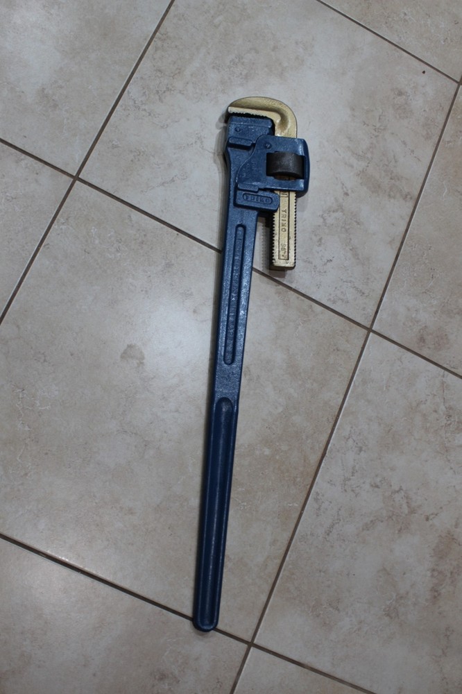 Vtg TRIMO Trimont 36&rdquo; Heavy Duty Pipe Wrench Forged Steel PAT&rsquo;D 3-6-18