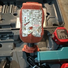 Ridgid 100-B Compact Press Tool Kit w/ 1/2&rdquo;-1&rdquo; Compact Jaws.
