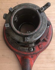 RIDGID No 65-R RATCHETING PIPE THREADER DIE FOR 1 TO 2 INCH PIPE WITH 24&Prime; HANDLE