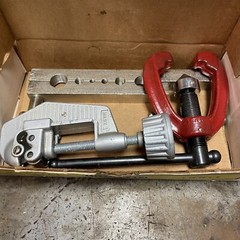 GENERAL Pipe Flaring Tool With Screw Yoke Model No. 150 & Tubing Cutter (JAPAN)