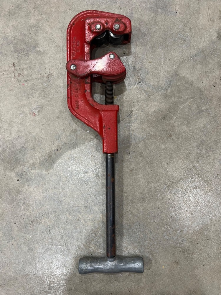 Superior Tool No.2 &ndash; 1/8&rdquo; to 2&rdquo; Pipe Cutter &ndash; Made in USA &ndash; FREE SHIPPING