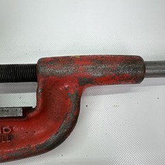 Lot of 3 Ridgid Heavy Duty Pipe Cutter 1/8in to 2in Models 1ea No2A 2ea No 202