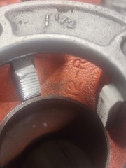 RIDGID 12-R Threader Ratchet Head & Handle & 12-R 1 1/2&Prime; Die Head Excellent