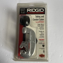 Ridgid 3/16&Prime; to 1-1/8&Prime; Pipe Capacity Screw Feed Tubing Cutter Cuts Copper Etc