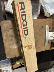 RIDGID 406 Manual Pipe & Tube Bender &ndash; Black