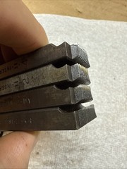 Ridgid 47785 Stainless Steel 1/2&Prime; 3/4&Prime; NPT RH Universal Bolt Die Set