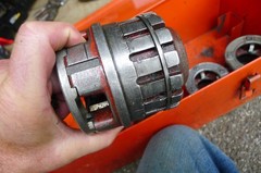 RIDGID NO, 700 POWER DRIVE PIPE THREADER WITH DIE HEADS IN BOX, 1/2-2&Prime;