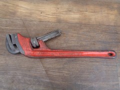 RIDGID E18 Heavy Duty 18&Prime; Steel Offset Pipe Wrench