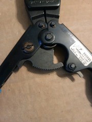 SHARKBITE PEX CLAMP PINCER TOOL ASTM F 2098 MODEL 865895