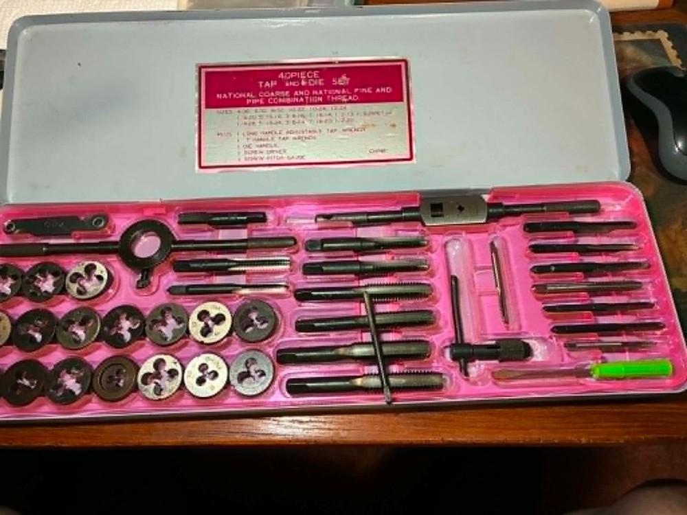 Vintage 40 Piece Tap And Die Set National Coarse, Fine & Pipe Combo Thread