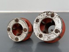Pair of Ridgid 00-R 3/4&rdquo; & 1&rdquo; Pipe Threader / Threading Die Heads