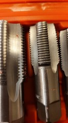 6pcs NPT Taper Pipe Tap Set Carbon Steel Threading 1&Prime; 3/4&Prime; 1/2&Prime; 3/8&Prime; 1/4&Prime; 1/8&Prime;