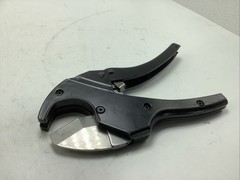 Husky Ratcheting Cutter ABS/PVC Black Aluminum Handle 2&Prime; 1003002896