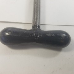 NYE No.2 UNIVERSAL THREE WHEEL PIPE CUTTER