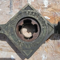 Boston Brass Co. Die Head Pipe Die Set 2&Prime; 1 1/2&Prime; Thread Sizes MPN 28