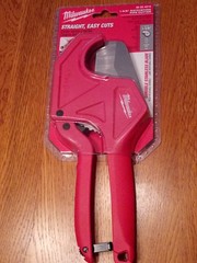 Milwaukee 1-5/8 inch Ratcheting Pipe Cutter 48-22-4210 NEW in Package.