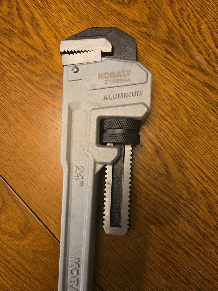 Kobalt 24&rdquo; Aluminum pipe wrench 2146964