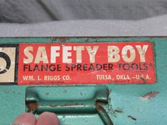 Safety Boy Roto Wedge Model 101 Flange Spreader Tool