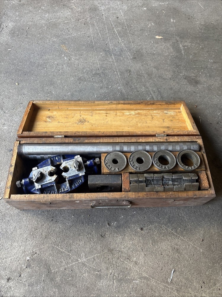 Vintage Craftsman Pipe Threader w/ Dies Original Wood Box 18 Pieces
