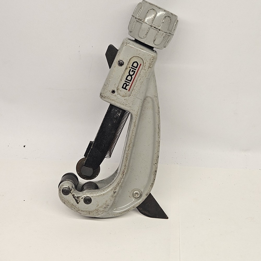 Ridgid Tools Pipe Cutter Model 151, 1/4 Inch To 1 5/8 Inch, Ridgid Pipe Cutter